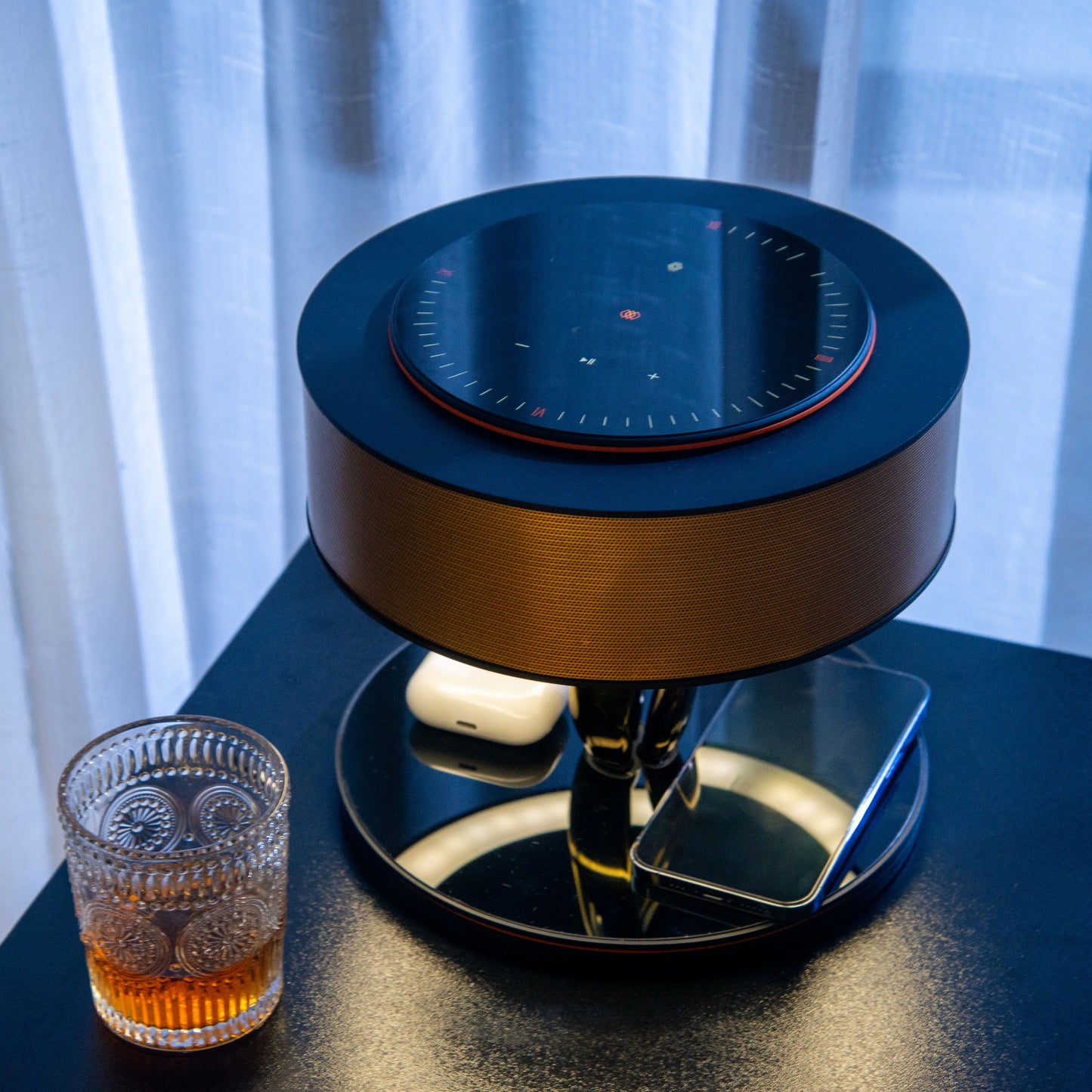 Bluetooth Smart Speaker & Wireless Charger